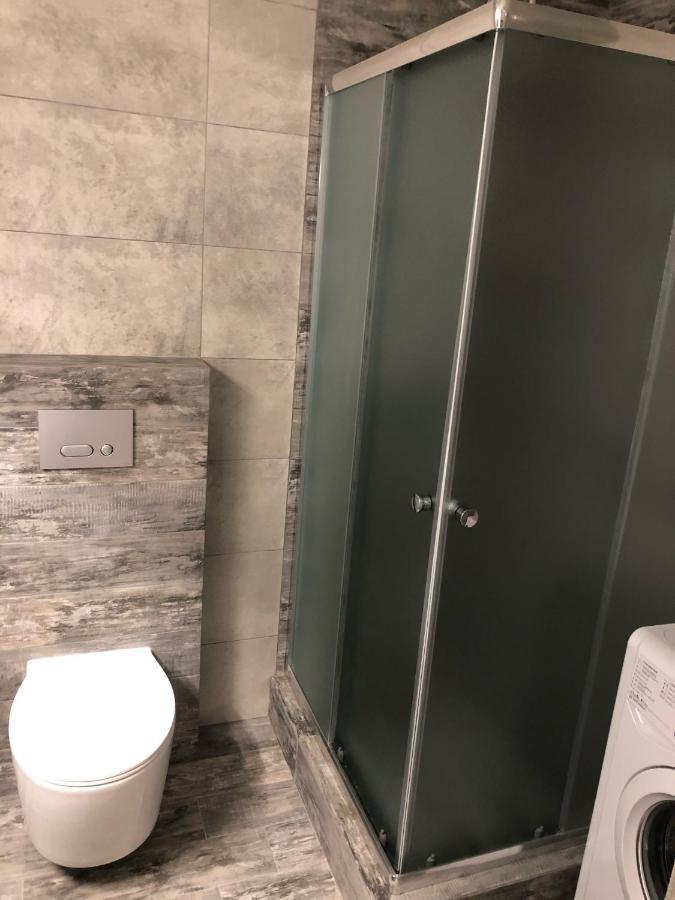 Gil Apartments, Volodimirskaja 90.246 - Majetok Bozdosh Ужгород Екстер'єр фото